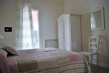 סונה B&B Villa Bianca