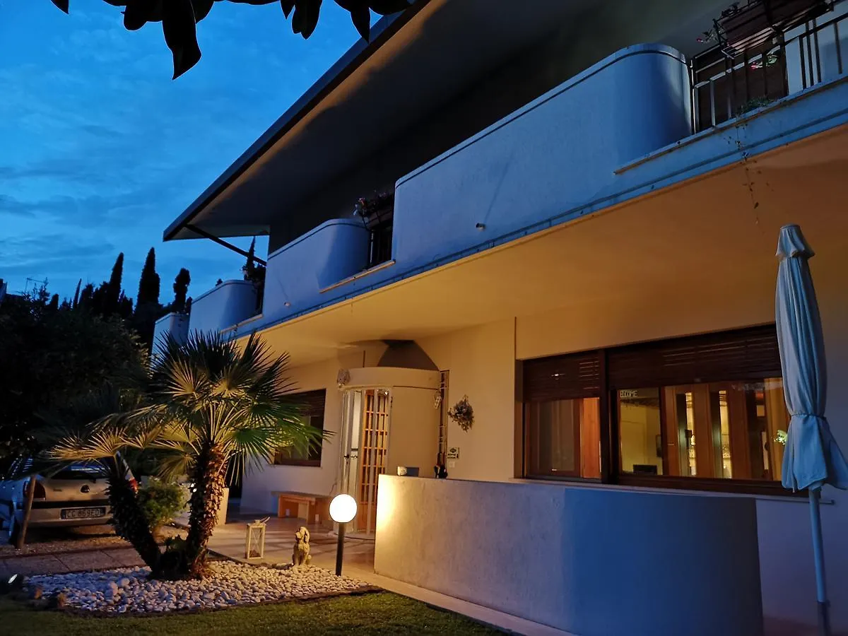 סונה B&B Villa Bianca