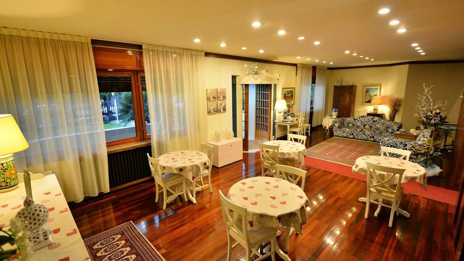 סונה B&B Villa Bianca לינה וארוחת בוקר