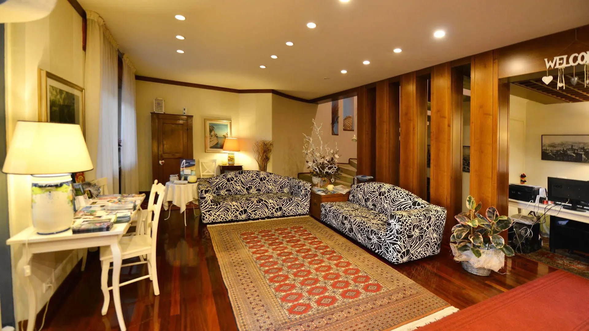*** לינה וארוחת בוקר סונה B&B Villa Bianca איטליה