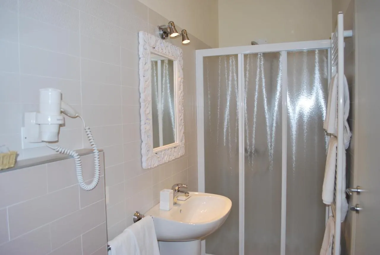 סונה B&B Villa Bianca 3*,  איטליה